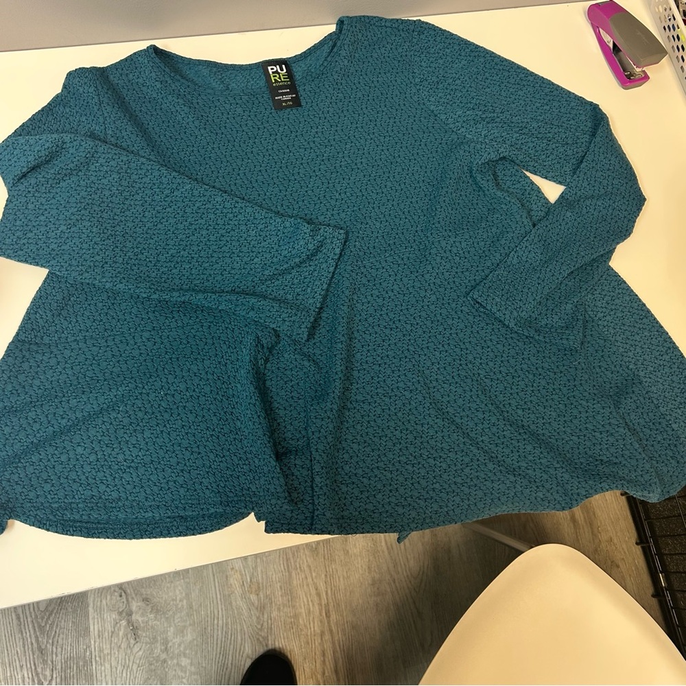 PURE Essence teal blue diagonal cut tunic
Size XL - Picture 4 of 7